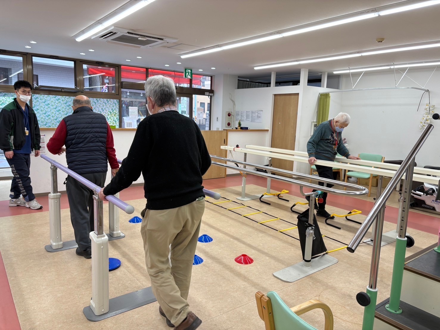 株式会社ワムケアサービス|リハビリデイすまいるウォーク杉並