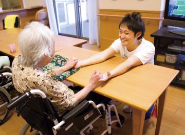 社会福祉法人 善光会|特別養護老人ホーム　フロース東糀谷