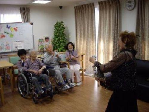 株式会社天心|ぐるーぷほーむ　花ごころ瑞穂