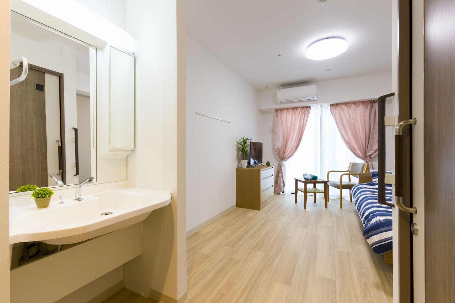 株式会社ケア21|プレザンメゾン 箕面（有料老人ホーム）