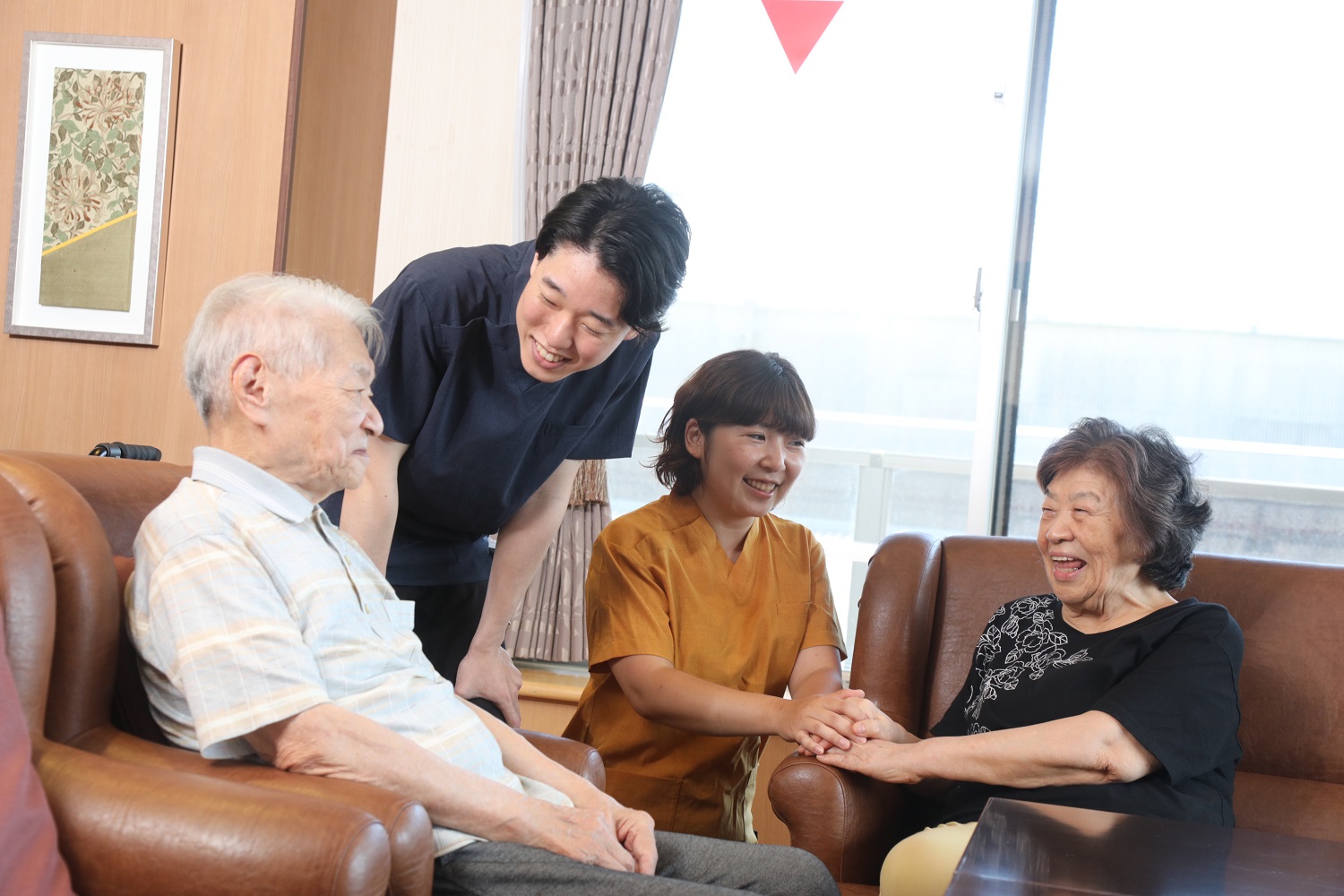 ＳＯＭＰＯケア株式会社|そんぽの家ＧＨ　徳丸　介護職員/3051ma1