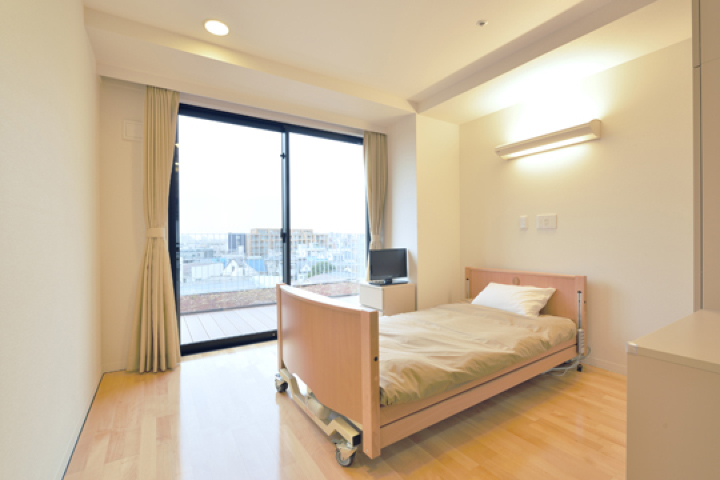 龍岡会グループ|千壽介護老人保健施設