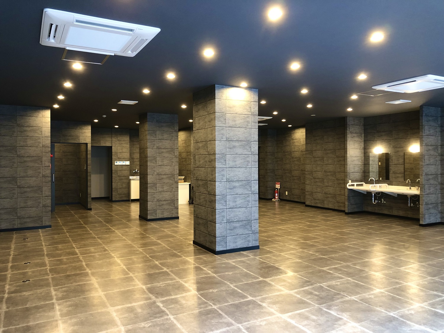 我喜大笑グループ|デイサービス夢楽 大山（株式会社 我喜大笑）