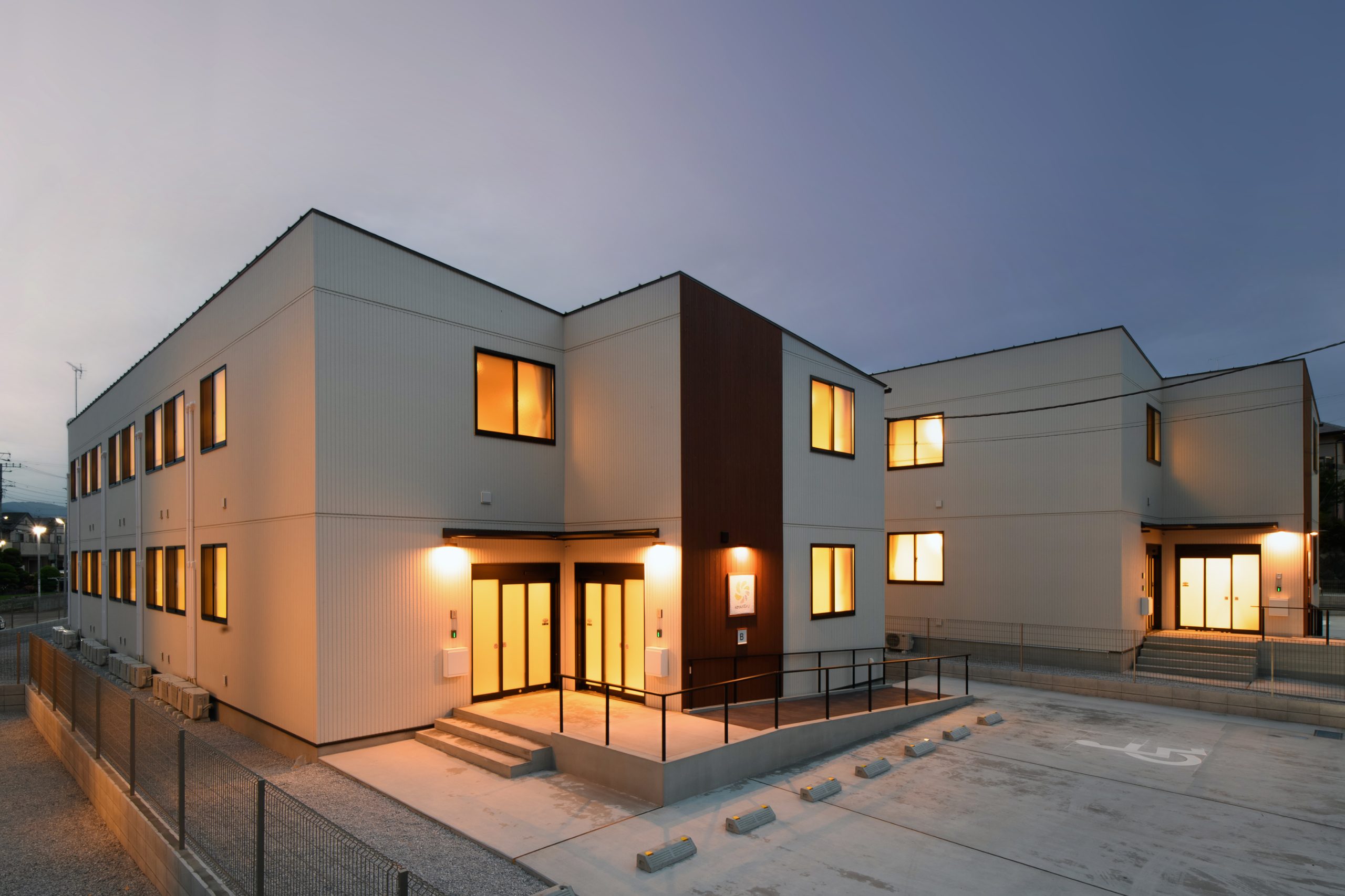 株式会社AMATUHI|AMANEKU八王子川口町C棟（日中型）