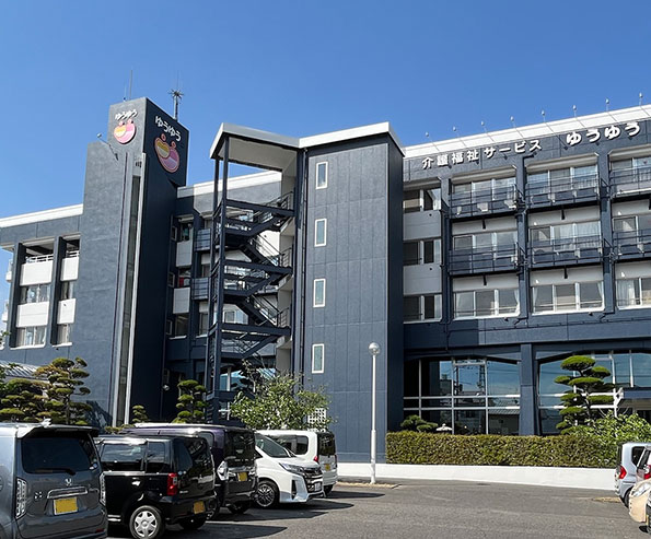 キャレオス株式会社／グループホームゆうゆう高木