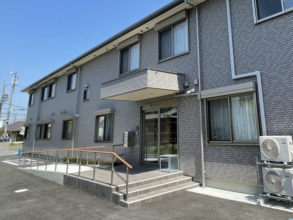 株式会社寿々／ナーシングホーム寿々豊川