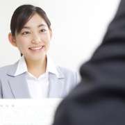 面接で服装指定がない場合は、普段着でいい？＜転職面接Q＆A＞