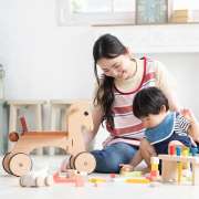 保育士のスキルアップに役立つ資格とは？キャリアチェンジにおすすめの資格もご紹介