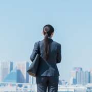 介護職の面接も見た目が大事？好印象のポイントは？【転職活動 私の失敗談】 | 介護求人ナビ　お役立ち情報