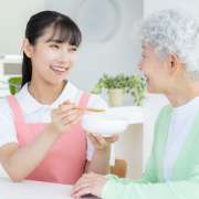 登録ヘルパーとは？正社員・パートなど他の雇用形態との違いやメリット・デメリットを解説 ！