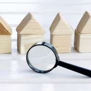 住宅型有老に相談支援の新類型 ケアマネジメントの利用者負担導入へ